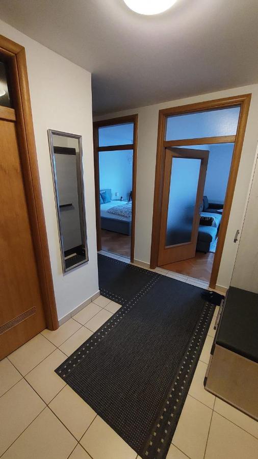 Med Man Apartmani Slavonski Brod Exterior foto