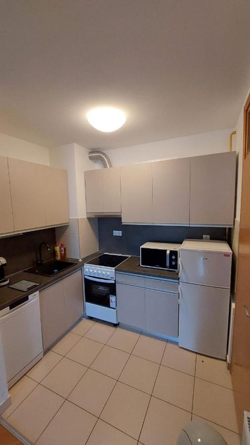 Med Man Apartmani Slavonski Brod Exterior foto