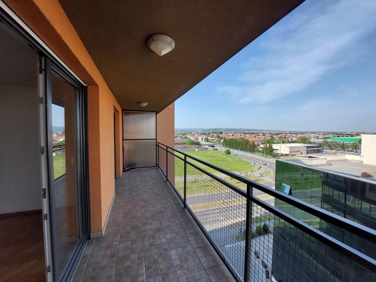 Med Man Apartmani Slavonski Brod Exterior foto